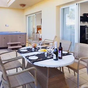  Apartamento Malibu Mansions By The By Alfresco