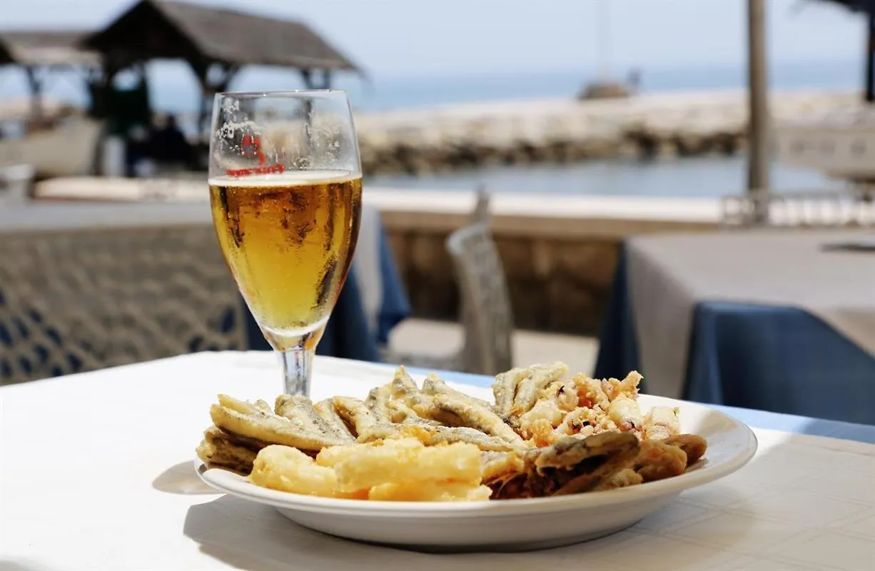 lovely sea views apartment on La Costa del Sol El Faro